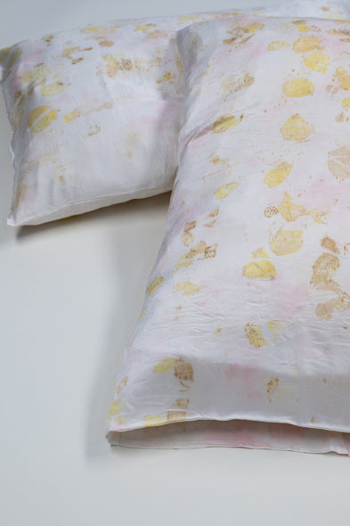 Silk Pillowcase Set: Pink Lemonade